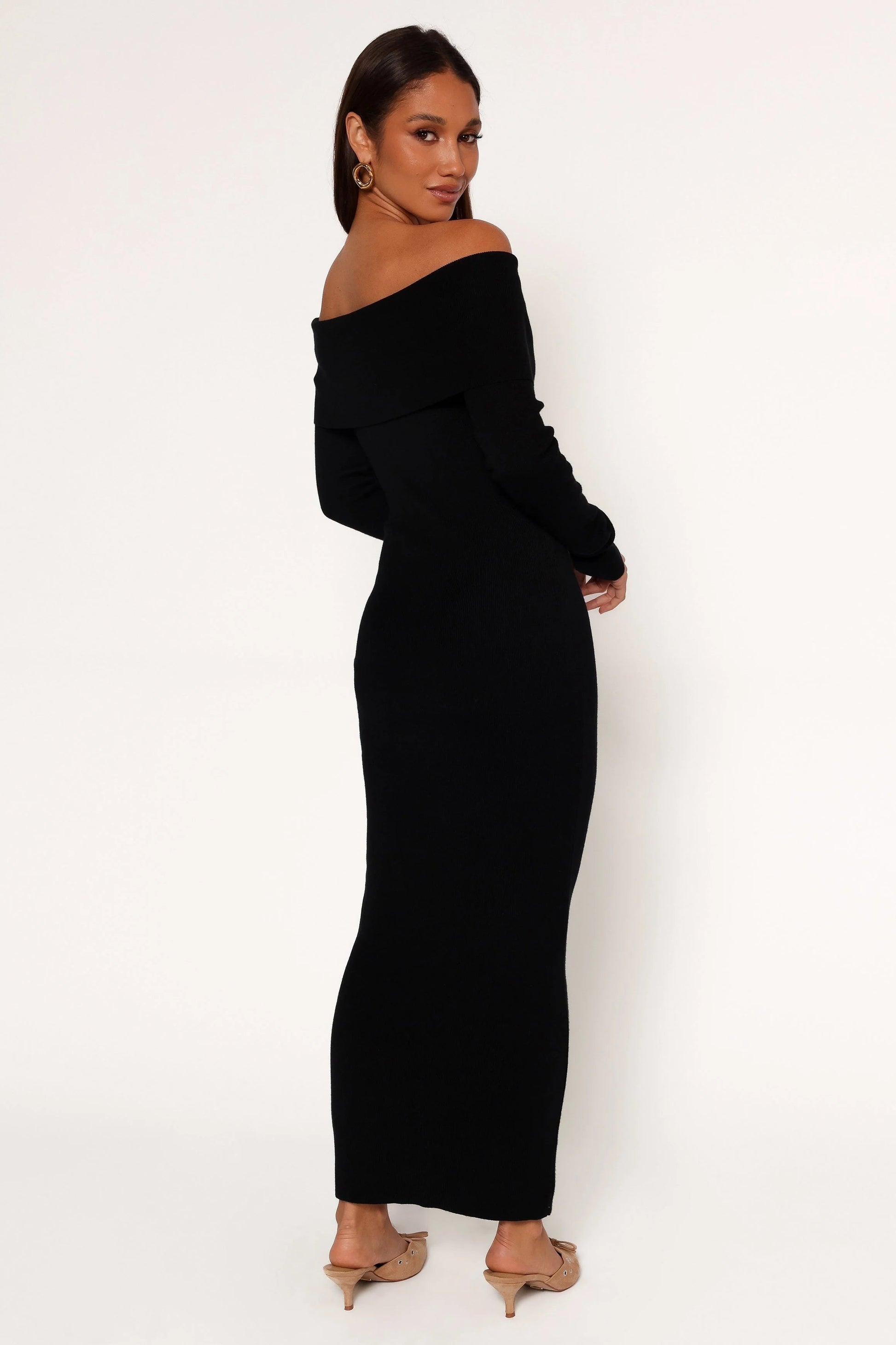 Off-Shoulder Ribbed Midi Dress